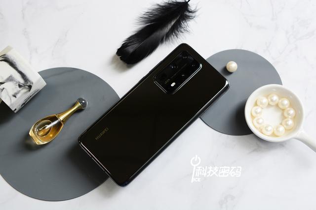 EMC易倍体育 易倍EMC坚硬如石温润如玉 华为P40 Pro+经典陶瓷外观图赏(图10)